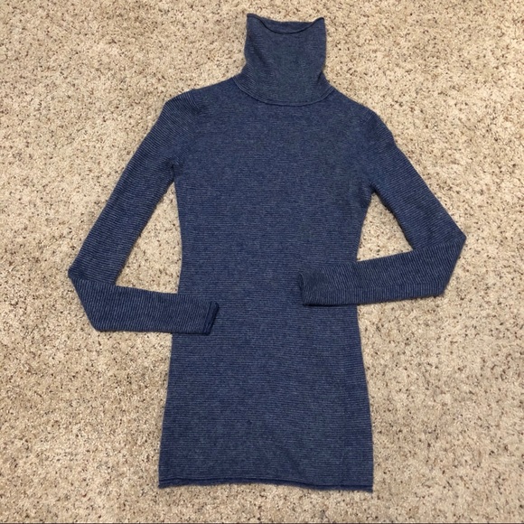 BCBGMaxAzria Sweaters - BCBG Max Azria 100% Cashmere Sweater - XS